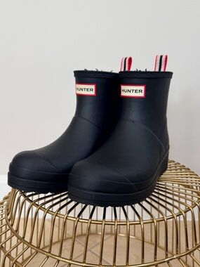 Hunter Black Rain Boots Short - Women’s size 6 EU 37 Waterproof